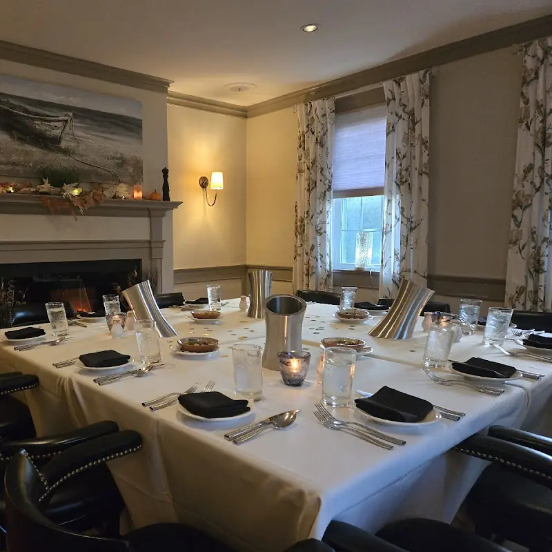 Villaggio Prime Bar and Grille