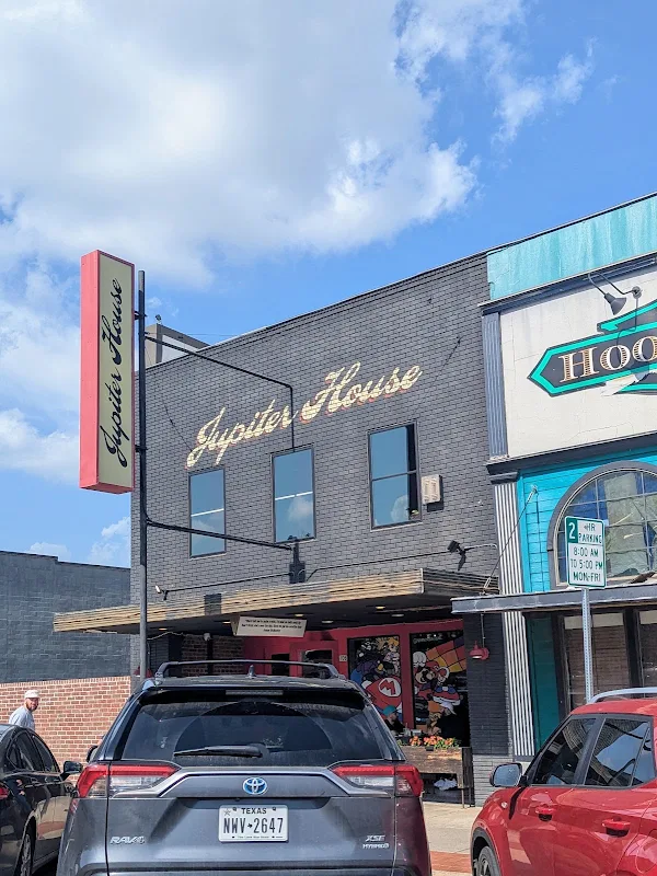 Jupiter House