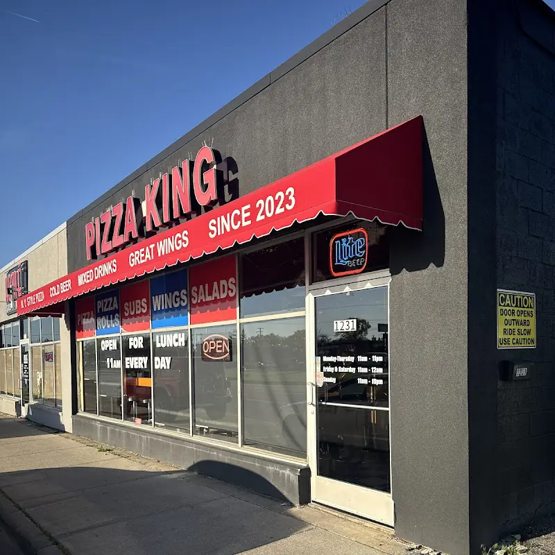 MT's Pizza King