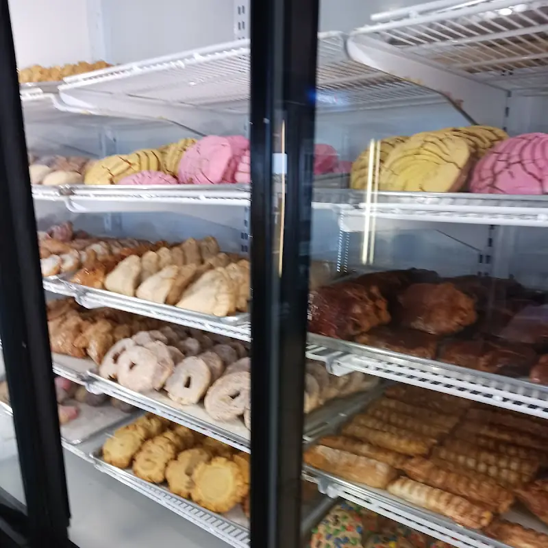 La Popular Bakery