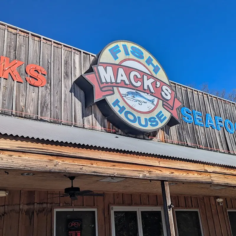 Mack's Fish House