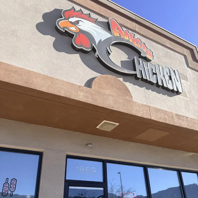 Angry Chicken (Colorado Springs) & Juicy 88 Hotdog