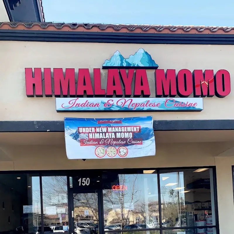 Himalaya MoMo