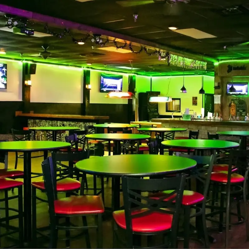 CLUB 809 Bar and Grill