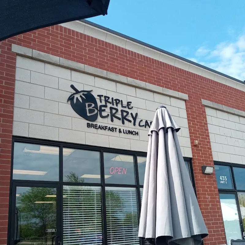 Triple Berry Café
