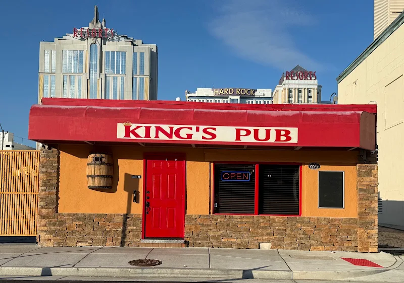 KING’S PUB