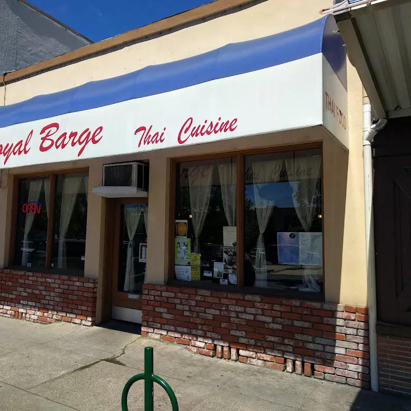 Royal Barge Thai Cuisine