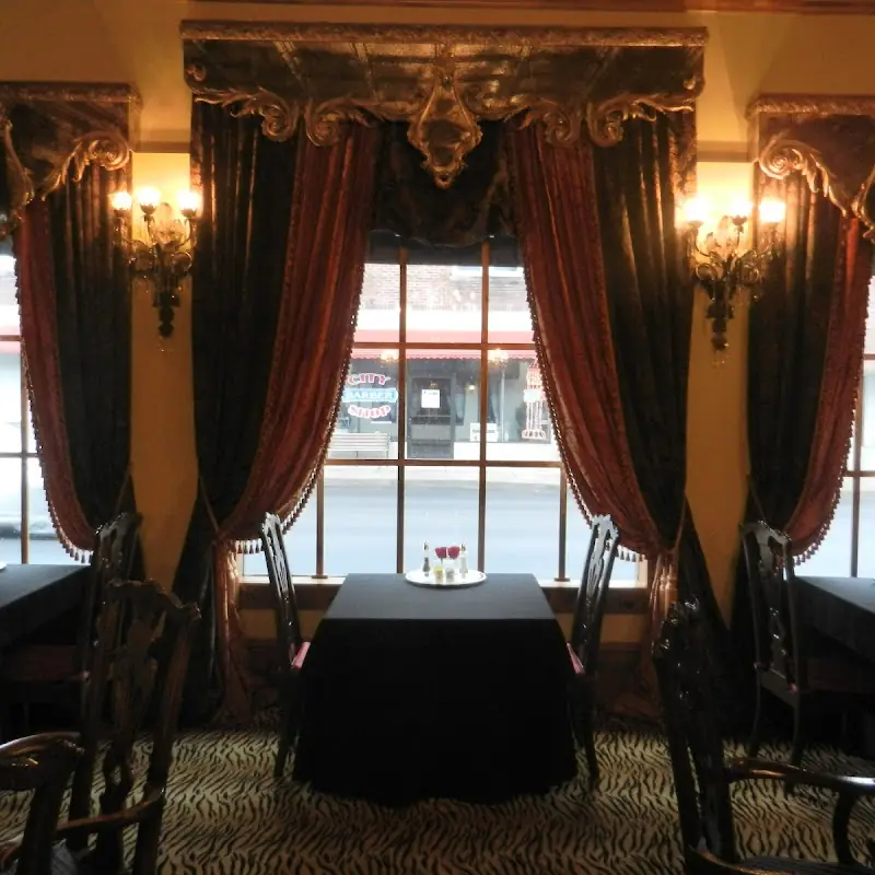 Seasons Restaurant
