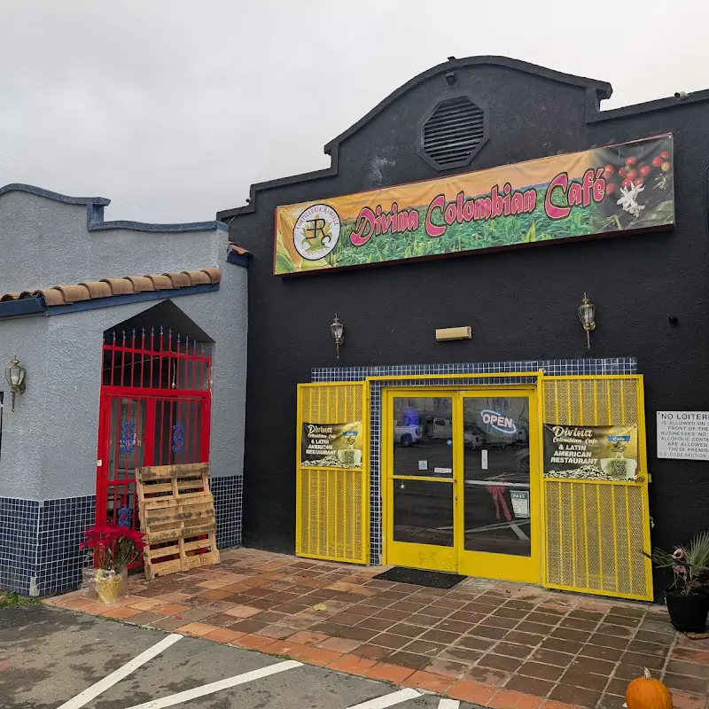 Divina Colombian Café