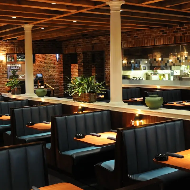 Austin's Restaurant & Bar
