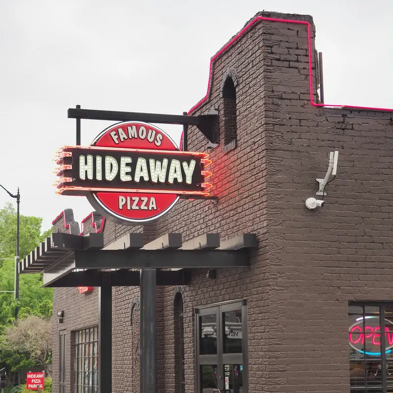 Hideaway Pizza