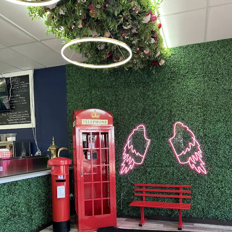 Crepe & Boba Station