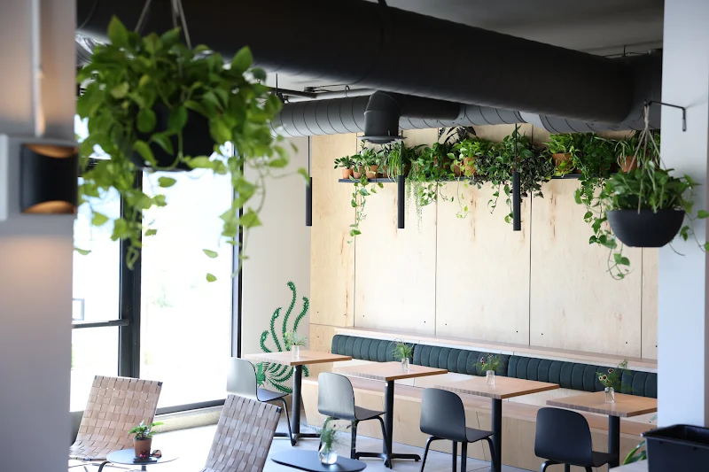 DOMA Coffee Roasting Company - Cafe