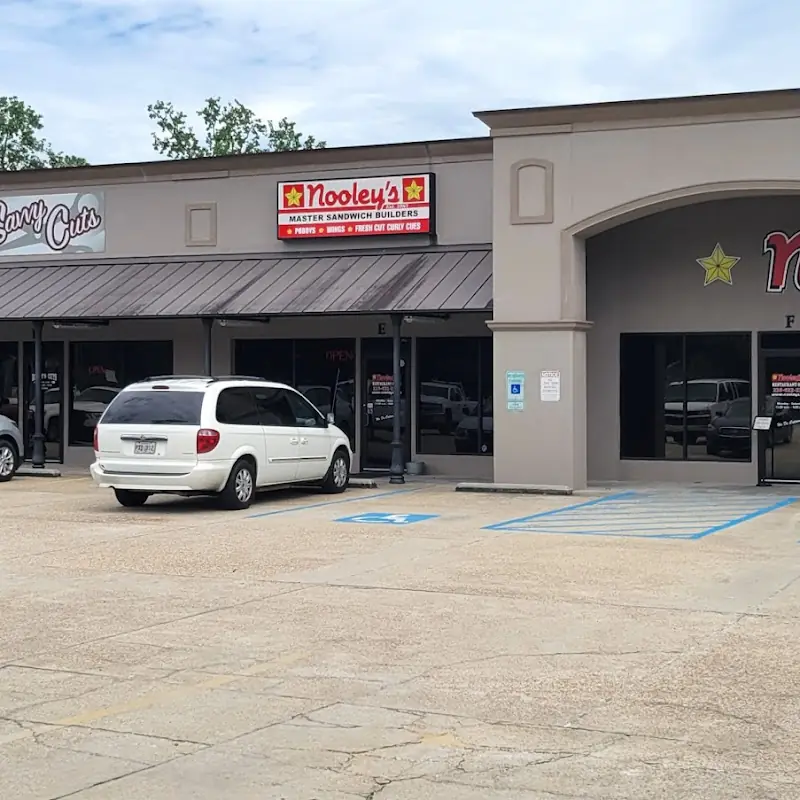 Nooley's Poboys Wings & Curley