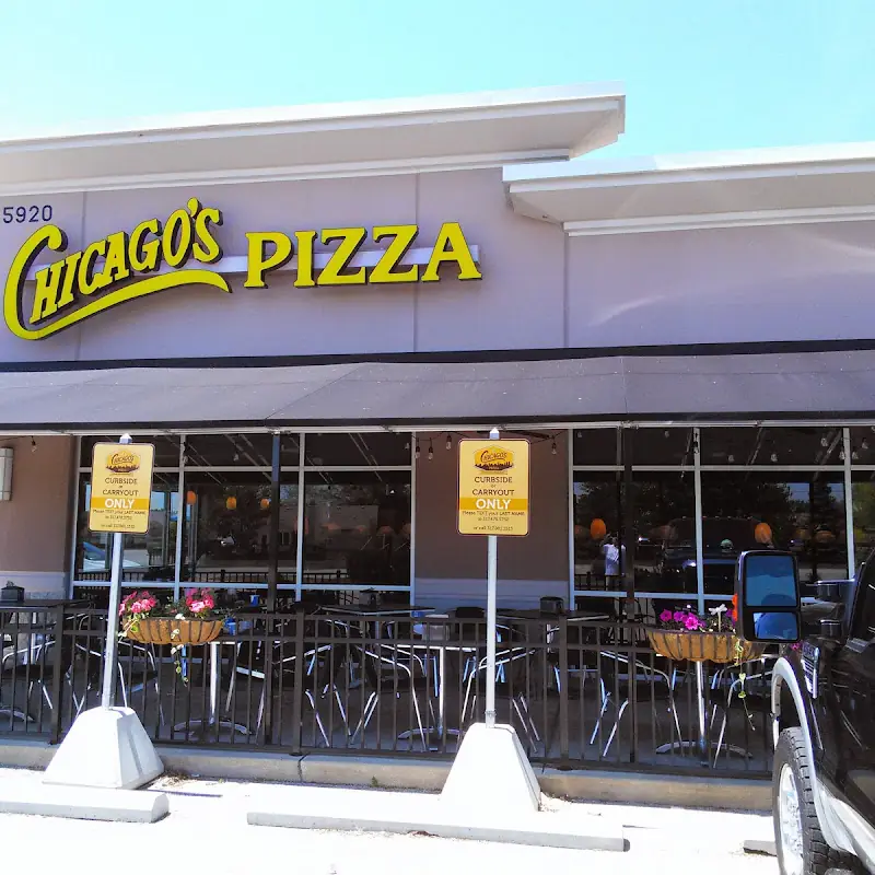 Chicago's Pizza