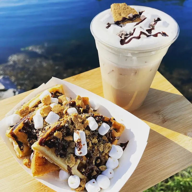 Tuck & Roll Food Truck