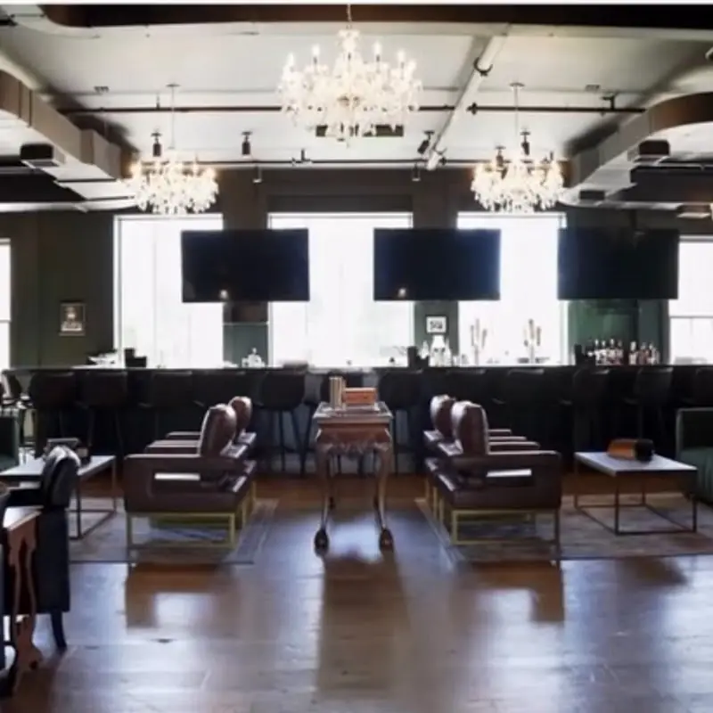 Suite 200 Grille