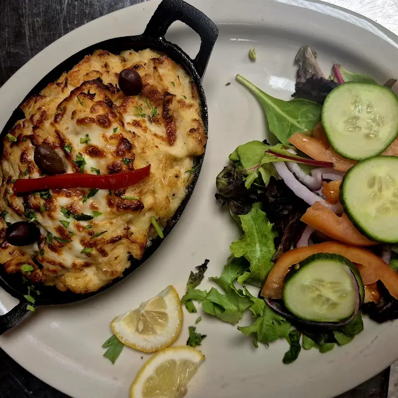 BBQ chicken pizza