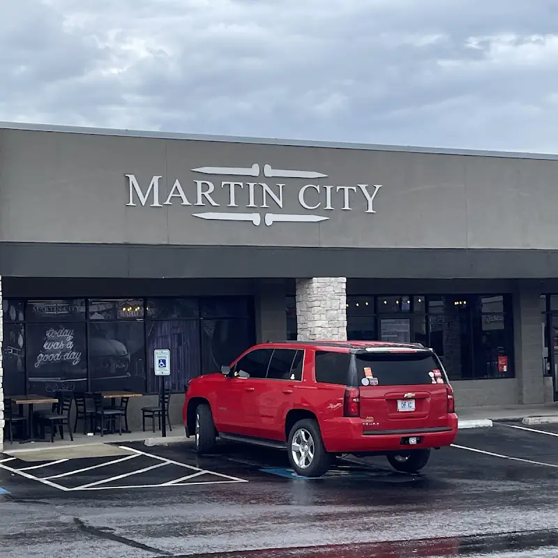 Martin City Brewing Co. Pizza & Taproom - Blue Parkway