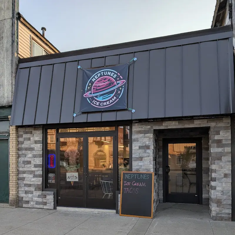 Neptune's Ice Cream Shop