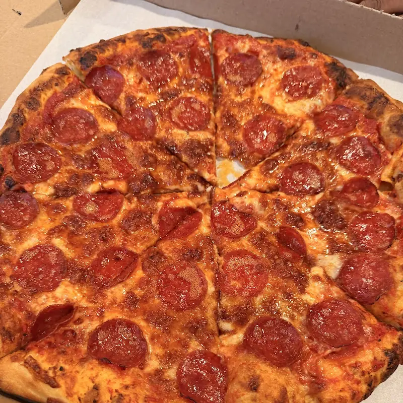 Uptown Pizza