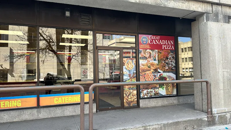 Great Canadian Pizza & Butter Chicken Hut - Macleod