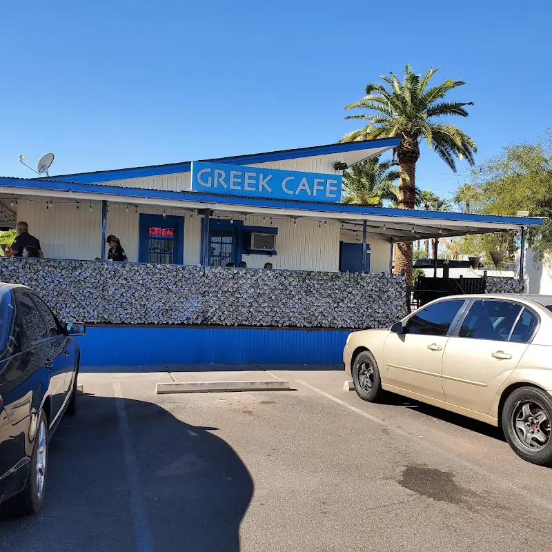 Nino's Greek Cafe