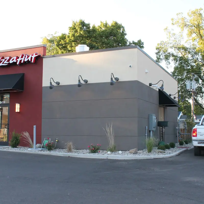 Pizza Hut