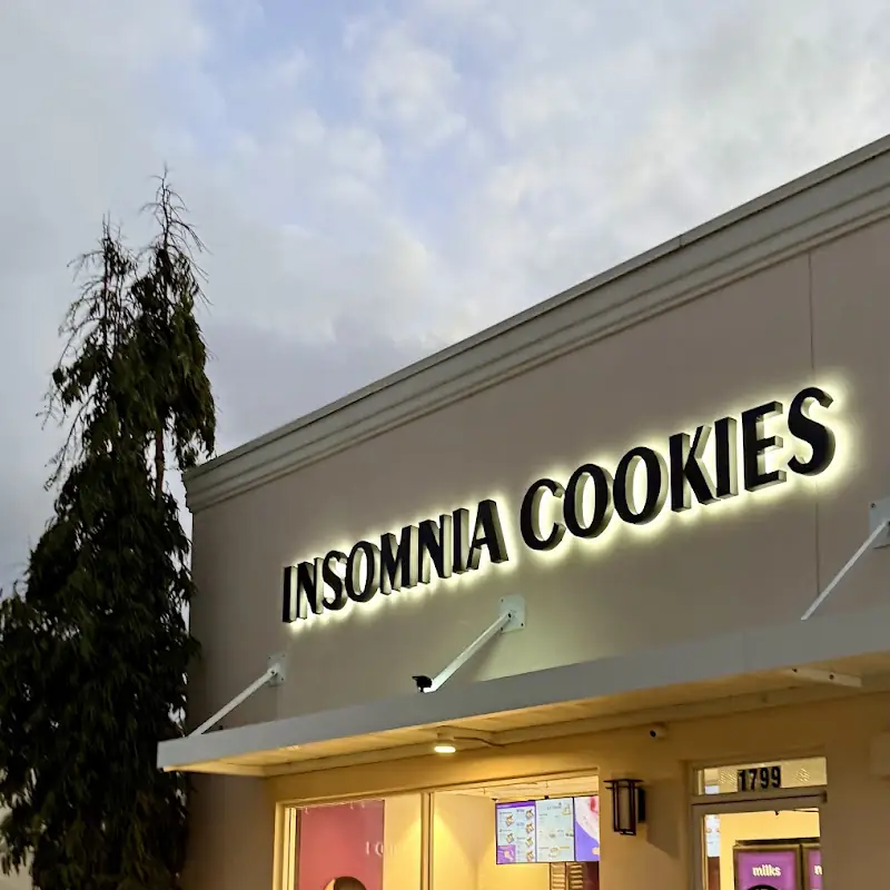 Insomnia Cookies