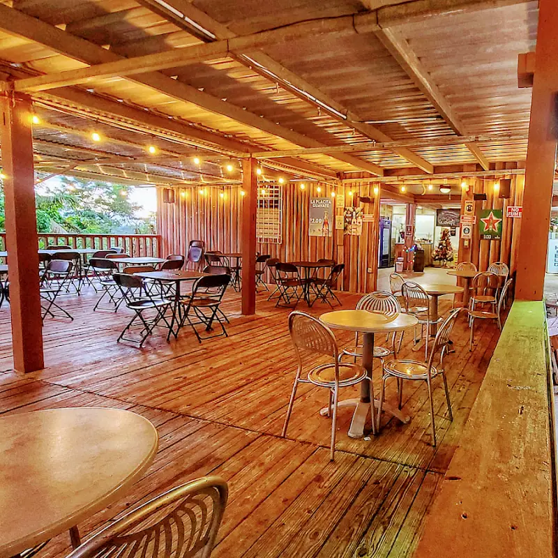 La Placita de Guavate