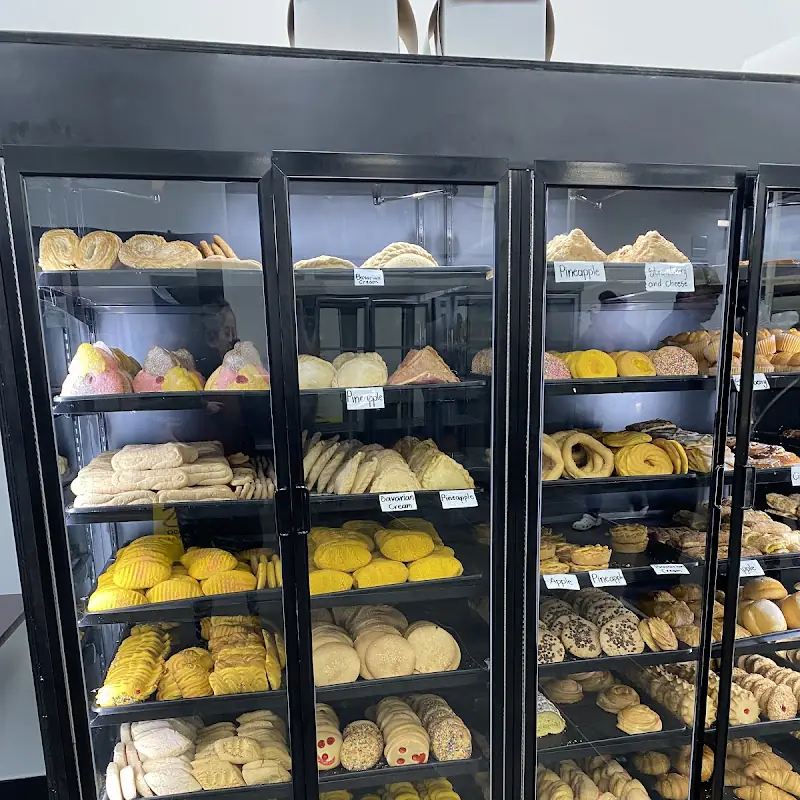 Sweet Alondra Bakery & Deli