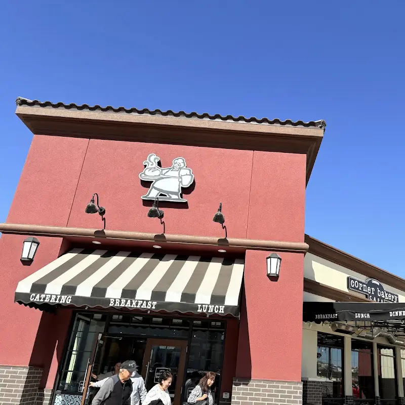 Corner Bakery Cafe