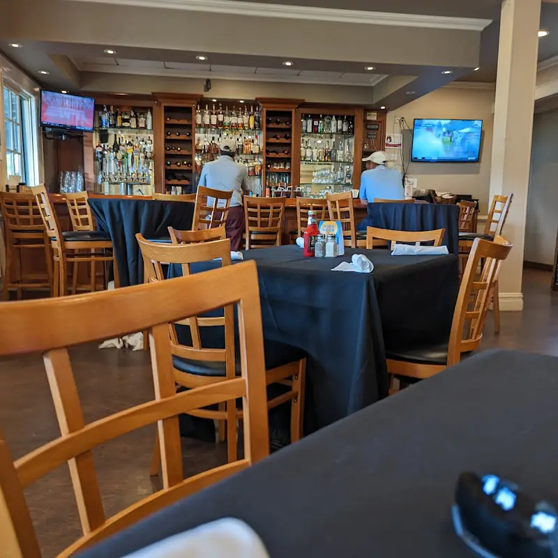 Restaurant at Royce Brook