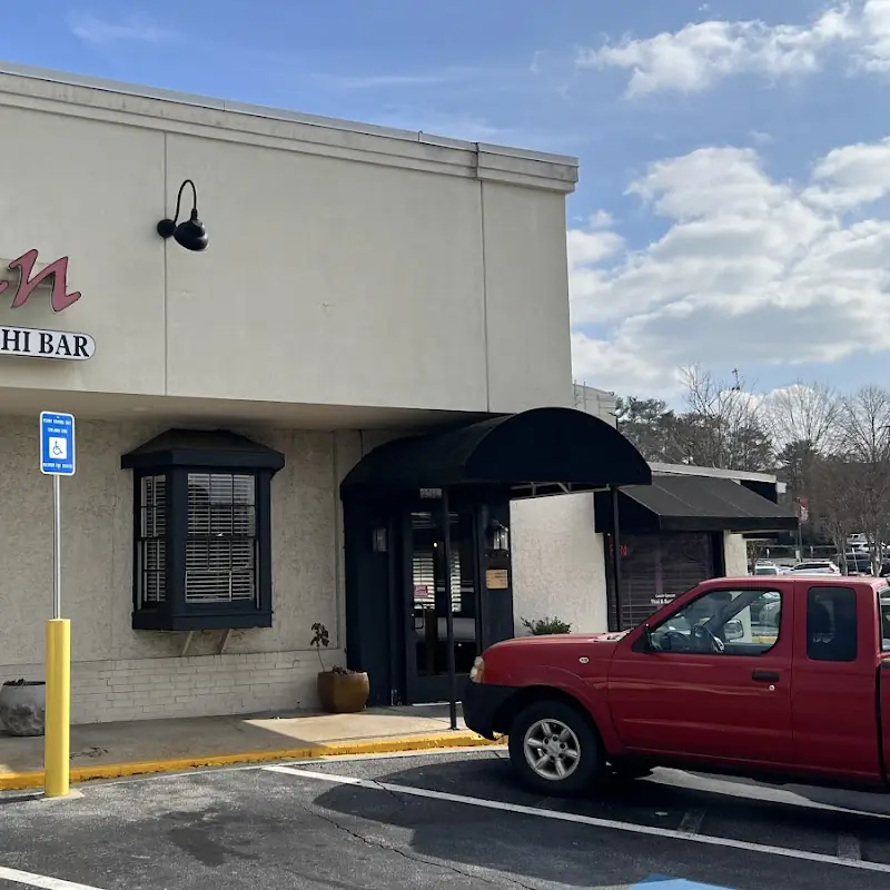 Rain Thai & Sushi Bar