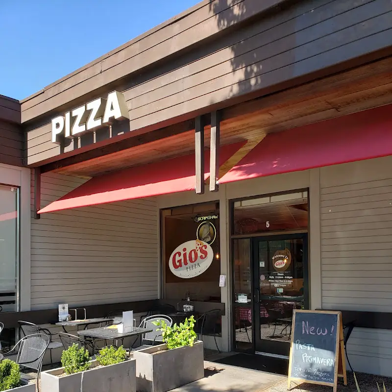 Gio's Pizza