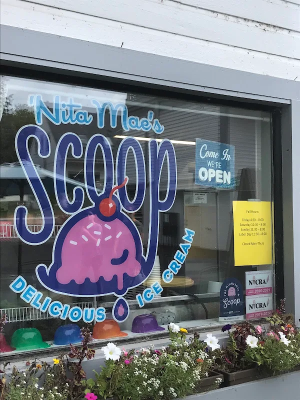 Nita Mae's Scoop