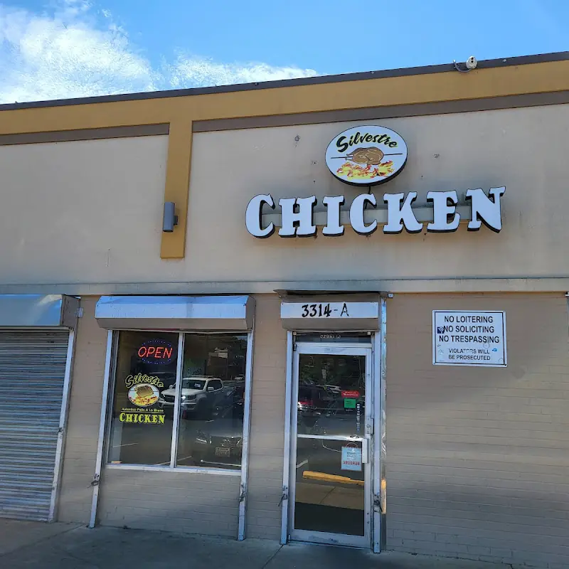 Silvestre Chicken