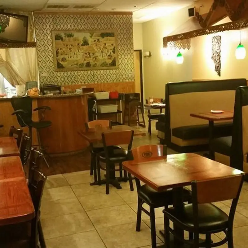 Glendale Sala Thai Restaurant
