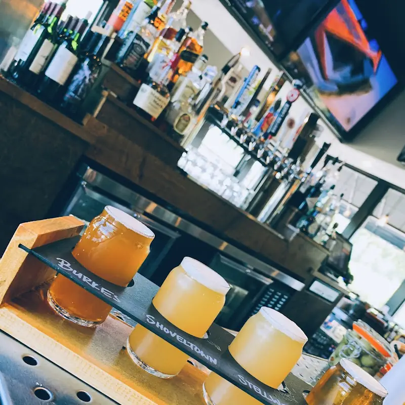 The Marsh Grille, Tap & Coal Fired Pizza