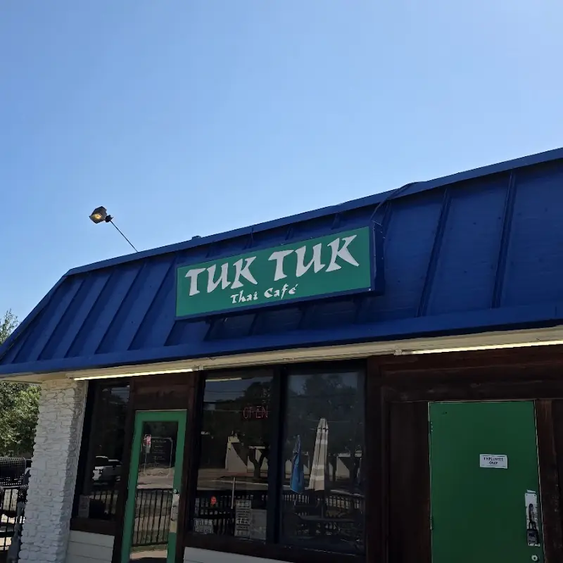 Tuk Tuk Thai Cafe