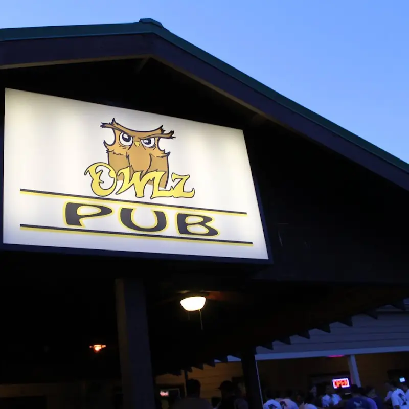 Owlz Pub