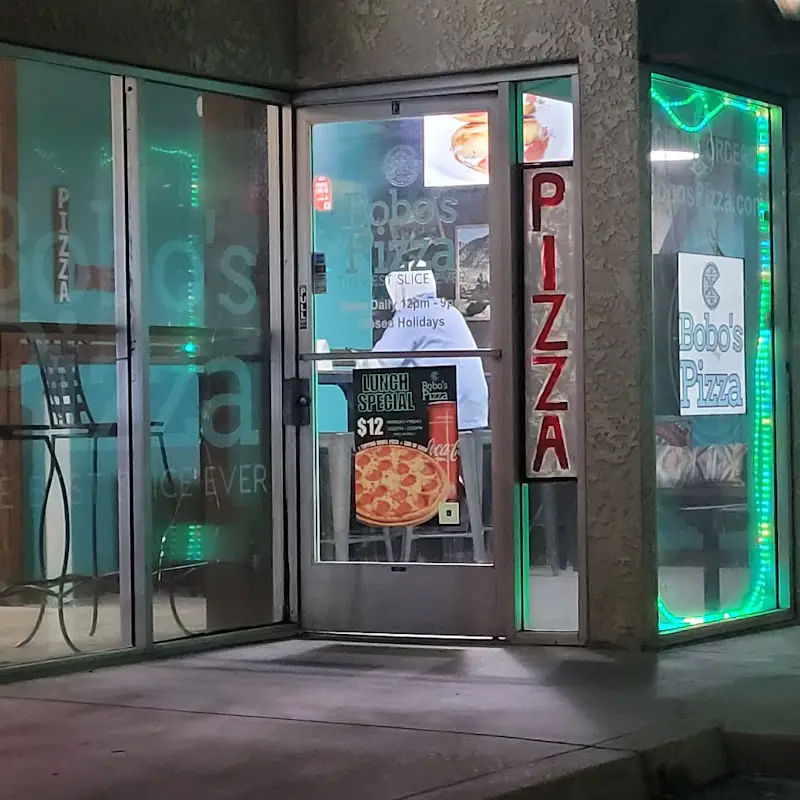 Bobo's Pizza