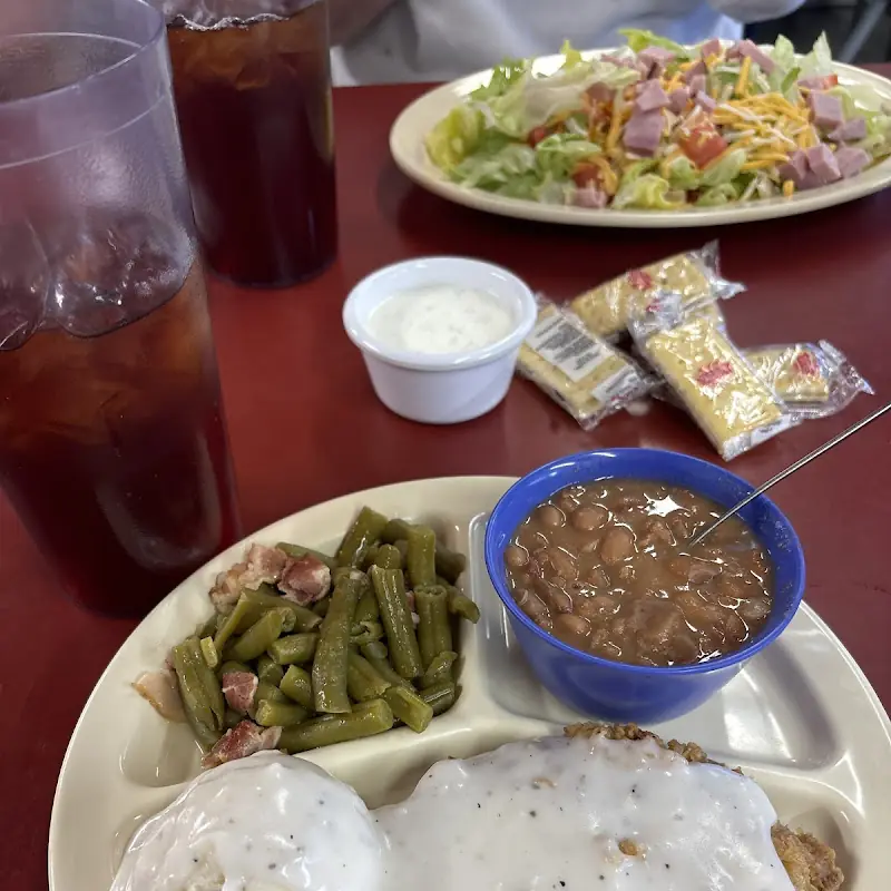 Ernie’s Cafe