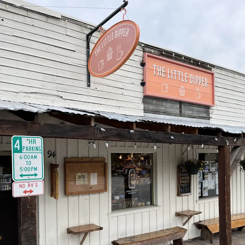 The Little Dipper Café