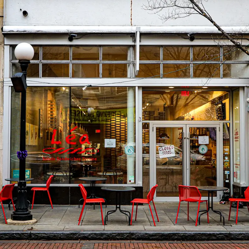 Lea French Cafe
