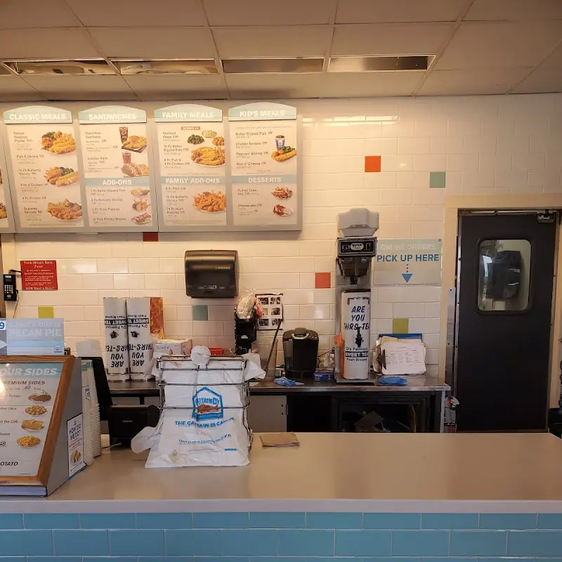 Captain D's