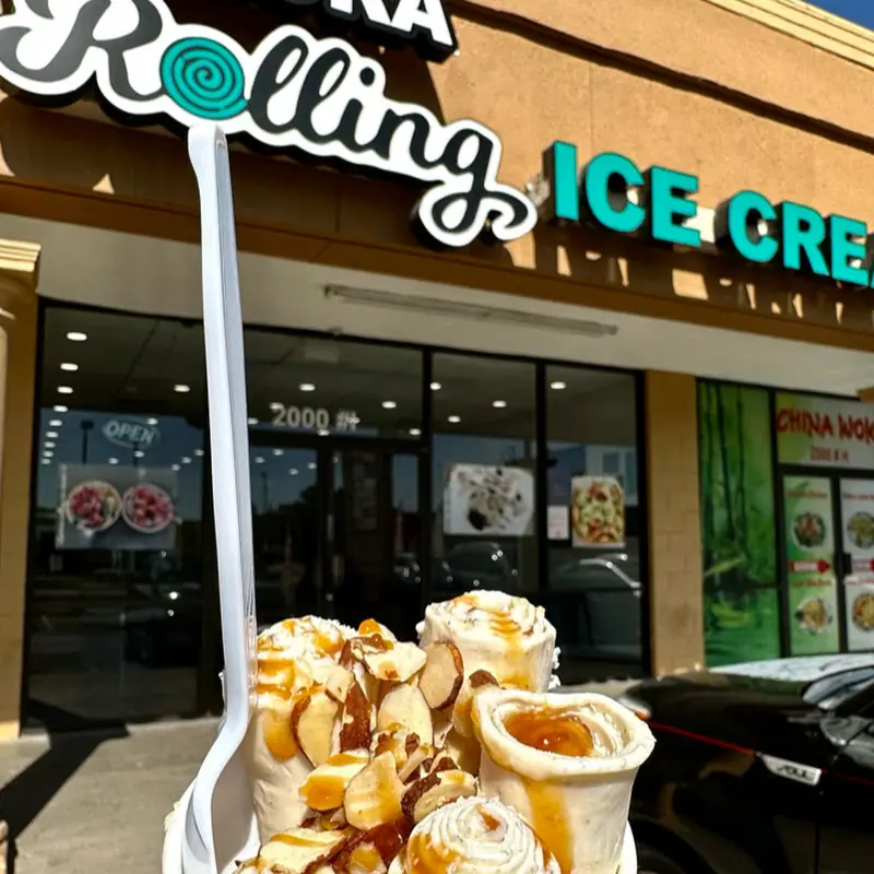 Aurora Rolling Ice Cream