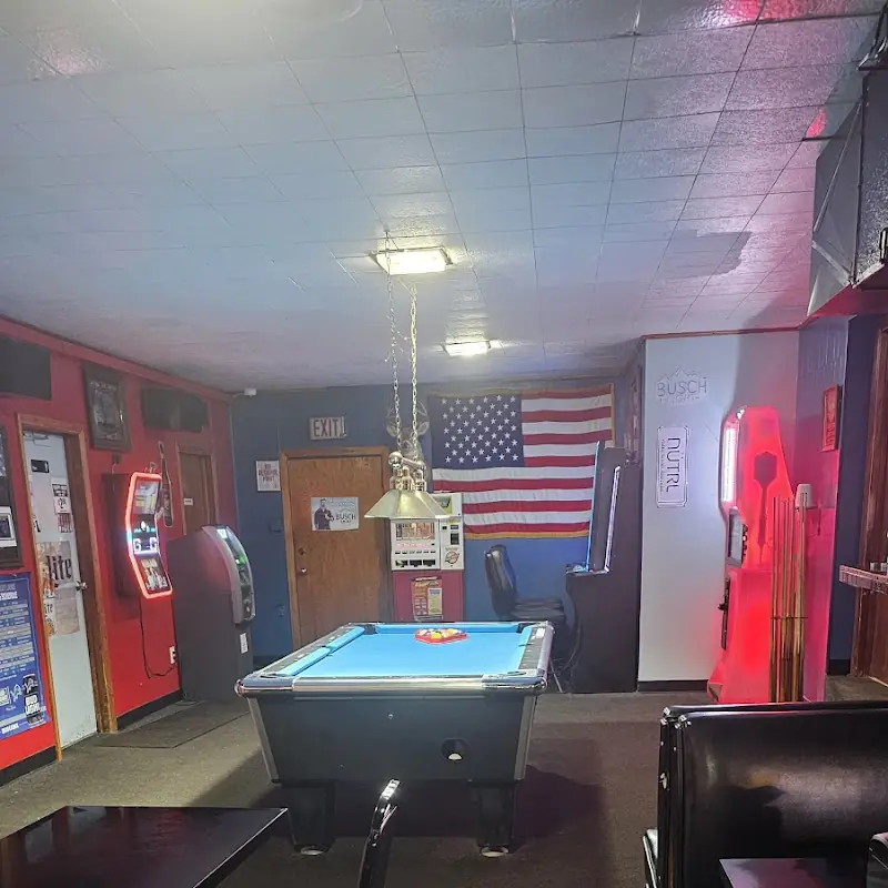 Breakshot Bar and Grill