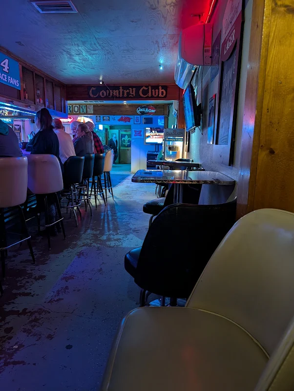 Roy’s Neighborhood Bar