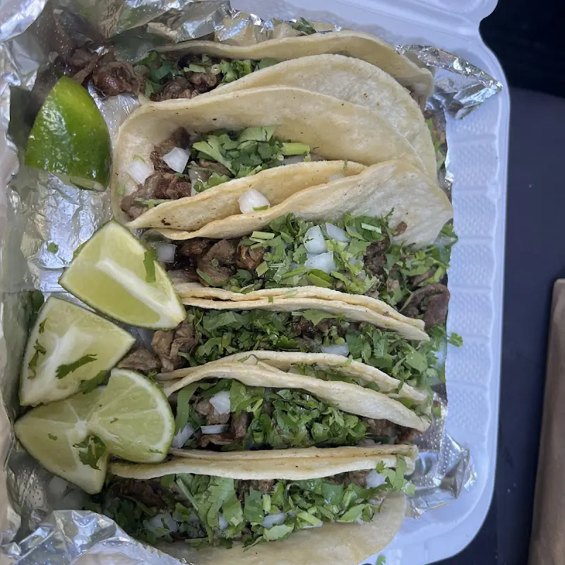 Tacos Y Tortas La Carreta Taco Truck